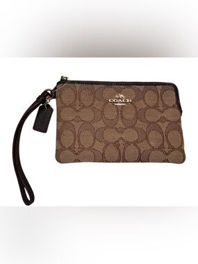 Coach Corner Zip Wristlet